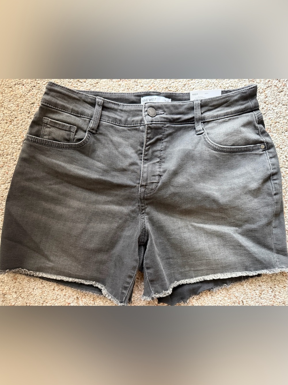 NEW NWT Nine West Charcoal Dark Gray Frayed Hem Men's Denim Shorts Jean Black 8
